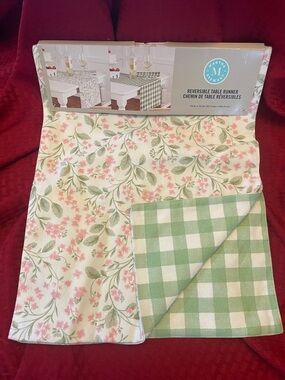 Martha Stewart Reversible Table Runner - Green Floral & Gingham